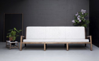 3-person sofa 
